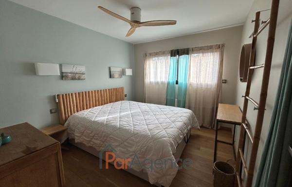 A 50 M DE LA PLAGE DU BUREAU ET 150 M DU CENTRE-VILLE MAISON