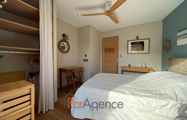 A 50 M DE LA PLAGE DU BUREAU ET 150 M DU CENTRE-VILLE MAISON