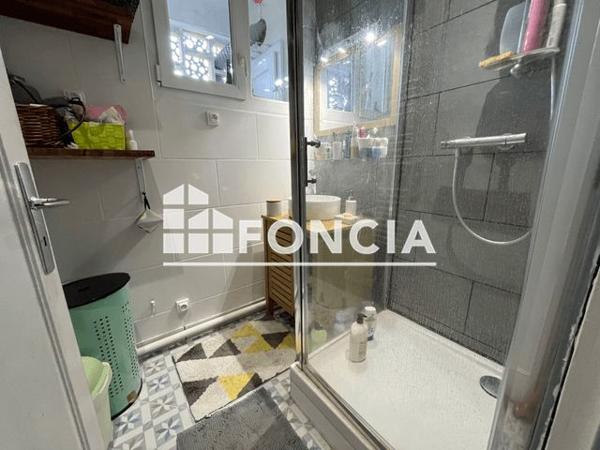 Location Appartement 3 pièces 52.45 m² - 98 AVENUE JEAN JAURES Pessac 33600