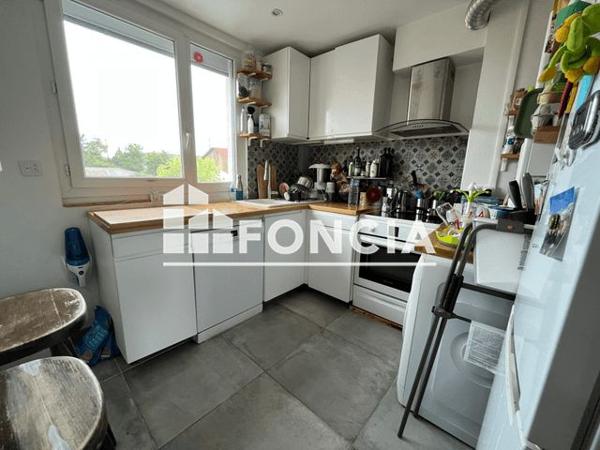 Location Appartement 3 pièces 52.45 m² - 98 AVENUE JEAN JAURES Pessac 33600