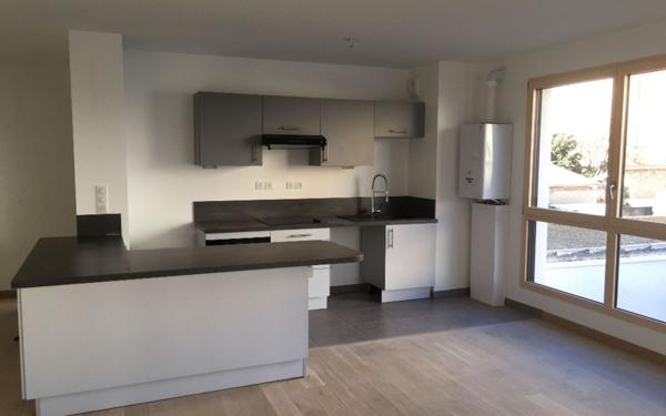 Appartement à vendre    3 pièces • 60,67 m2 Lyon 3