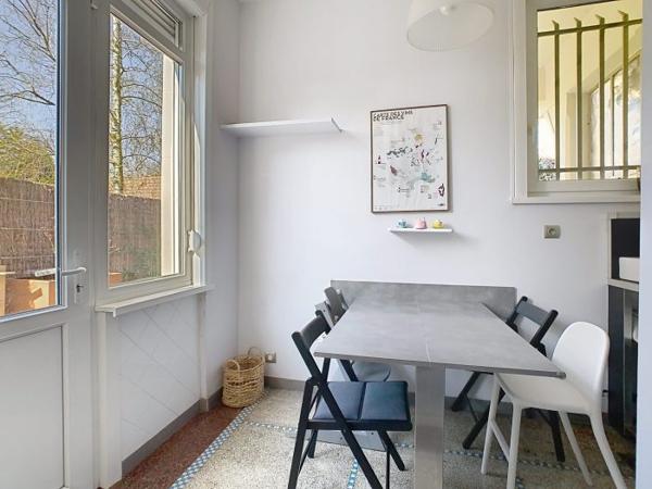 Maison mitoyenne 1 côté Marcq-en-Baroeul 225 m²