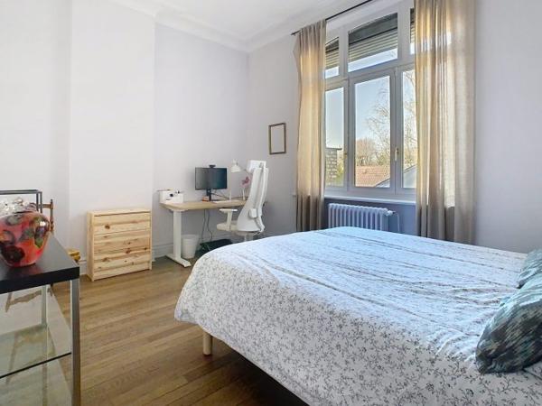 Maison mitoyenne 1 côté Marcq-en-Baroeul 225 m²