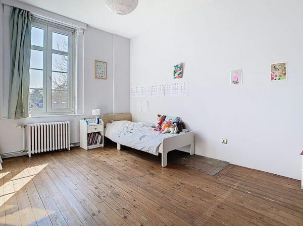 Maison mitoyenne 1 côté Marcq-en-Baroeul 225 m²