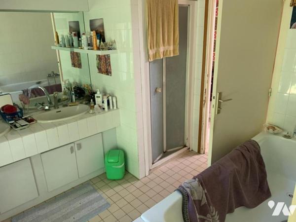 LISIEUX VIAGER OCCUPE Villa 200m², piscine, 5 chambres