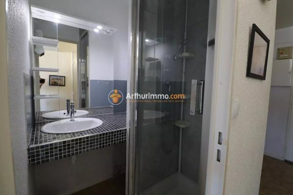 Vente                                                      Appartement
                        
                     1 pièces                      23 m2                     à Le Grau-du-Roi