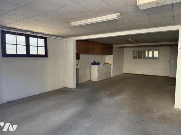 Pavillon traditionnel sur sous-sol