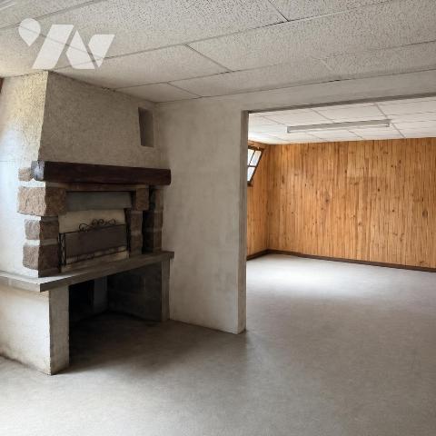 Pavillon traditionnel sur sous-sol