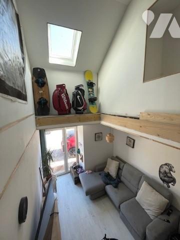 ENSEMBLE IMMOBILIER de deux logements.