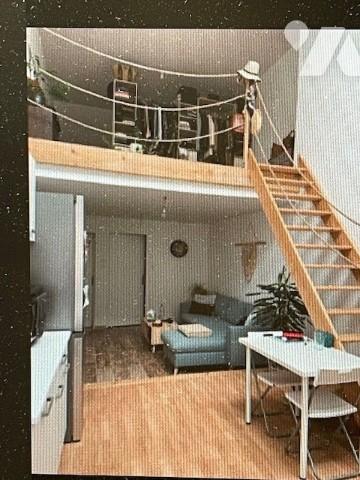 ENSEMBLE IMMOBILIER de deux logements.