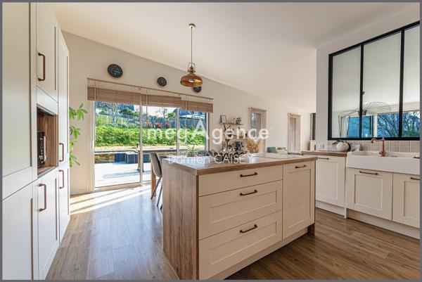 Maison à PERROS-GUIREC, 22700 - 6 pièces 121m²
