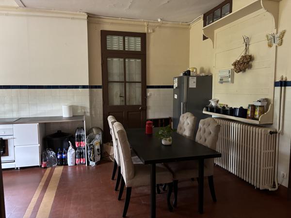 Diou – Authentique maison de maître avec 9140 m² de terrain, idéale pour chambres d'hôtes Diou (03290)