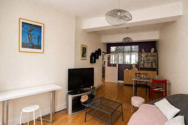 Appartement triplex Nevers, hyper centre, 4 chambres, garage double sécurisée, investissement, 2H30 de PARIS, douche