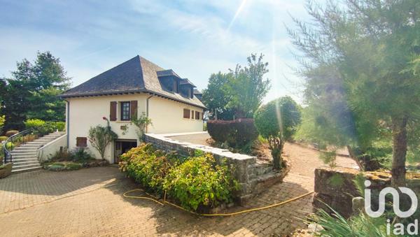 Maison à vendre 8 pièces 166 m² Laissac-Sévérac l'Église