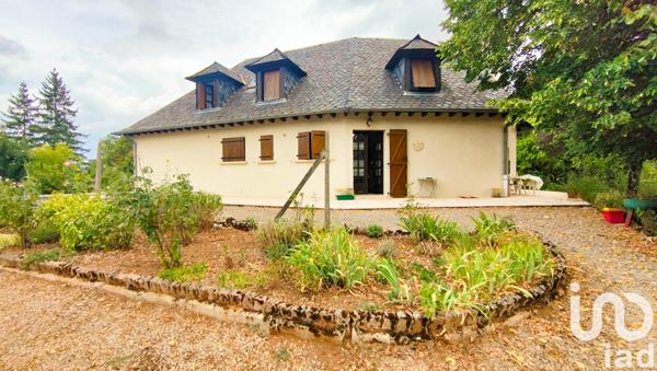 Maison à vendre 8 pièces 166 m² Laissac-Sévérac l'Église