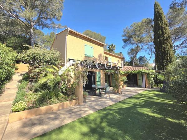 Villa 6 pièce(s) 4 chambre(s) 135 m²