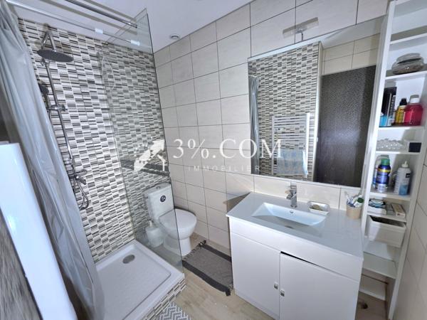 Villa 6 pièce(s) 4 chambre(s) 135 m²