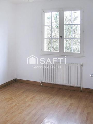 Maison 4 chambres implantée sur un beau terrain