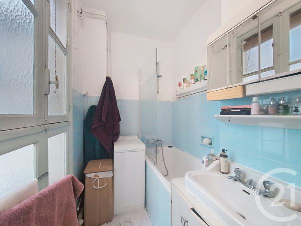 Appartement F3 à vendre  2 pièces - 54,33 m2 PARIS - 75009