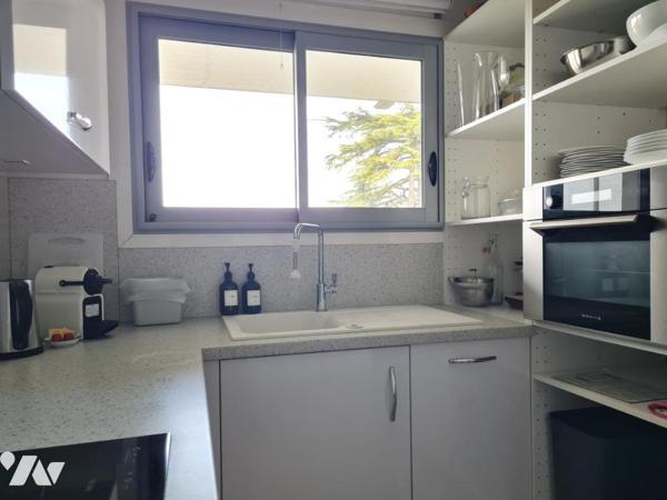 NANTES - PROCE-MONSELET - Agréable appartement avec terrasse de type 2, parking et cave