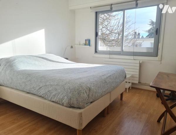 NANTES - PROCE-MONSELET - Agréable appartement avec terrasse de type 2, parking et cave