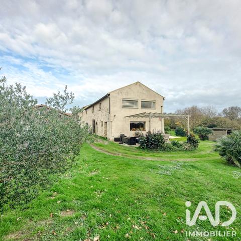 Maison à vendre 10 pièces 236 m² Trémentines