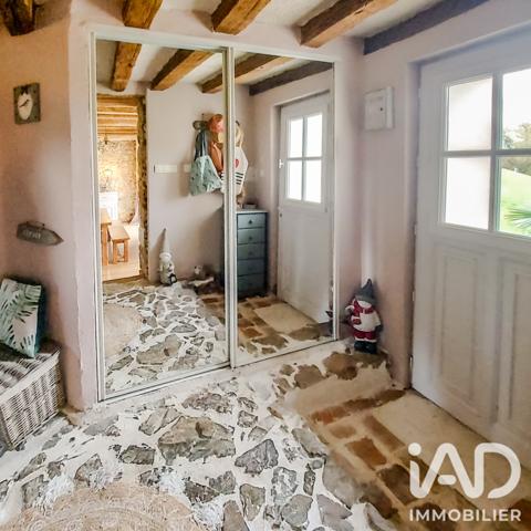 Maison à vendre 10 pièces 236 m² Trémentines