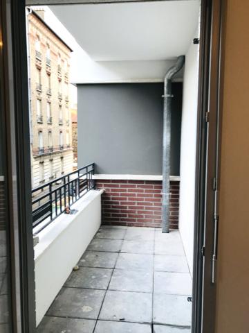 APPARTEMENT - 3 pièces 67m² - ROMAINVILLE - Place du Marché