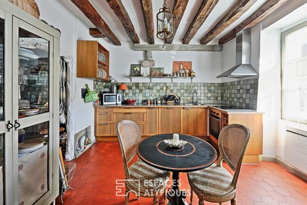 Maison de campagne et ses dépendances dans un écrin de verdure