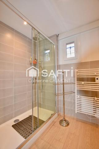 Élégante maison familiale aux volumes généreux