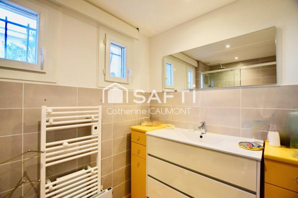 Élégante maison familiale aux volumes généreux