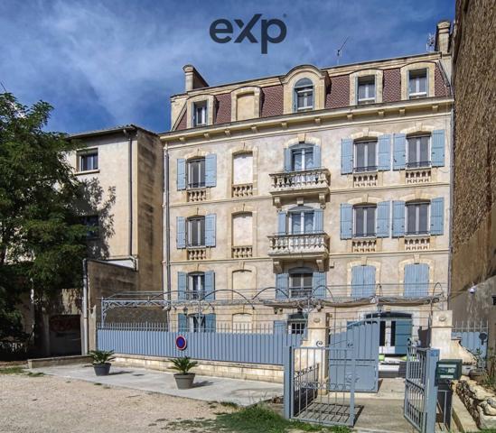 Rare à la vente : Hôtel Particulier Haussmannien rénové avec piscine et terrasse – Apt, Vaucluse