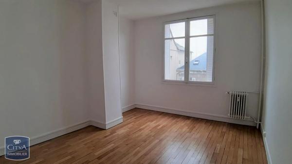 Appartement à louer 2 pièces 57.75m² Limoges (87000)