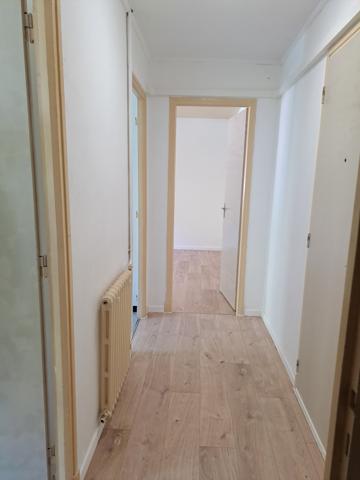 JOLIE T2 REFAIT DE NEUF