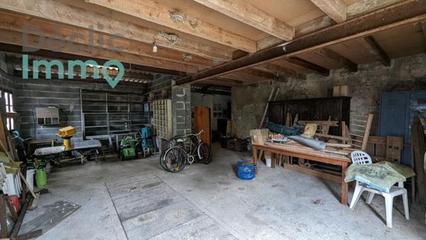 Vente maison Merignac, 260m² 2600m² 8 pièces 283 500€