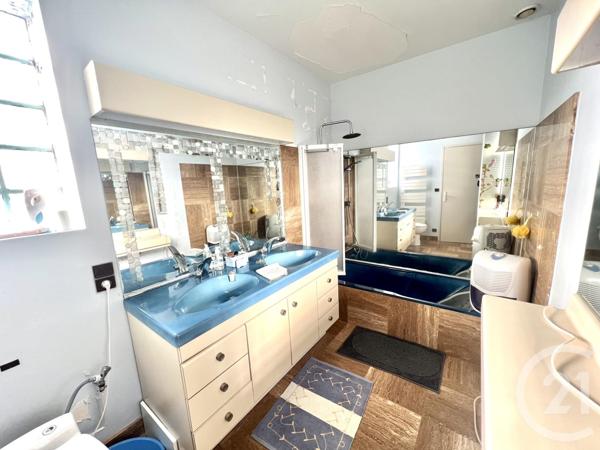 Appartement F4 à vendre  4 pièces - 148,99 m2 TANUS - 81