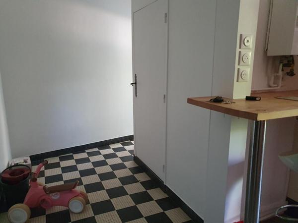 Nantes - Rue de Gigant -Appartement 3 pièces avec cave et stationnement privatif sécurisé