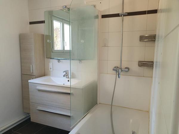 Nantes - Rue de Gigant -Appartement 3 pièces avec cave et stationnement privatif sécurisé