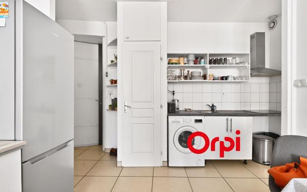 Appartement à vendre    2 pièces • 42,92 m2 Lyon 2