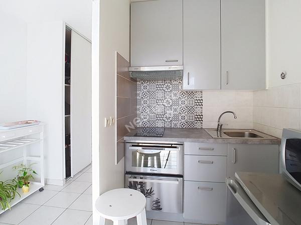 SOUS COMPROMIS- Appartement Grenoble 1 pièce(s) 30 m2 idéal premier appartement
