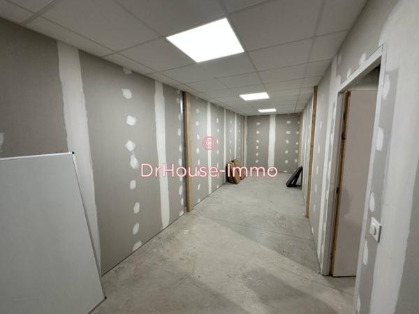 Commerce à vendre 5 pièces de 367 m²