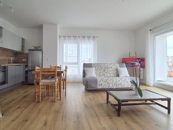 GRADIGNAN - Appartement T3 de standing avec ascenseur et terrasse