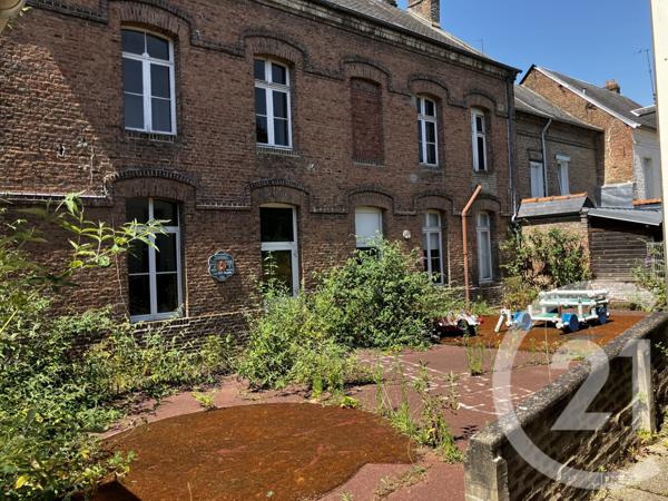 Immeuble à vendre  325 m2 ABBEVILLE - 80