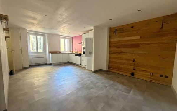 Maison à vendre    4 pièces •  Agde