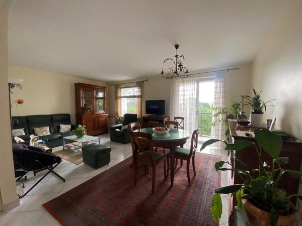 APPARTEMENT F4 - MASSY