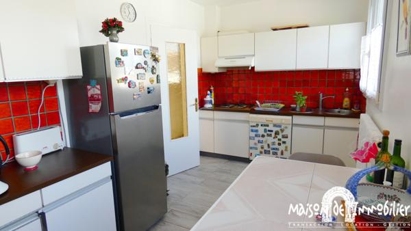 Vente Maison familiale - 95m² - Jardin et double garage - Quartier recherché du Champ de Foire à COGNAC