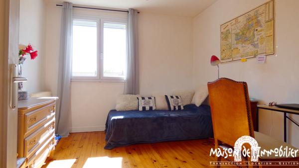 Vente Maison familiale - 95m² - Jardin et double garage - Quartier recherché du Champ de Foire à COGNAC