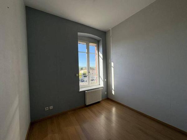 Appartement 4 pièces                                        - 69590 Saint-Symphorien-sur-Coise Réf : 12552