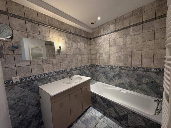 Appartement 4 pièces                                        - 69590 Saint-Symphorien-sur-Coise Réf : 12552
