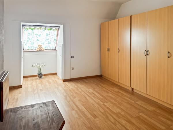 Benfeld (67230) MAISON 8 PIÈCES 6 CHAMBRES